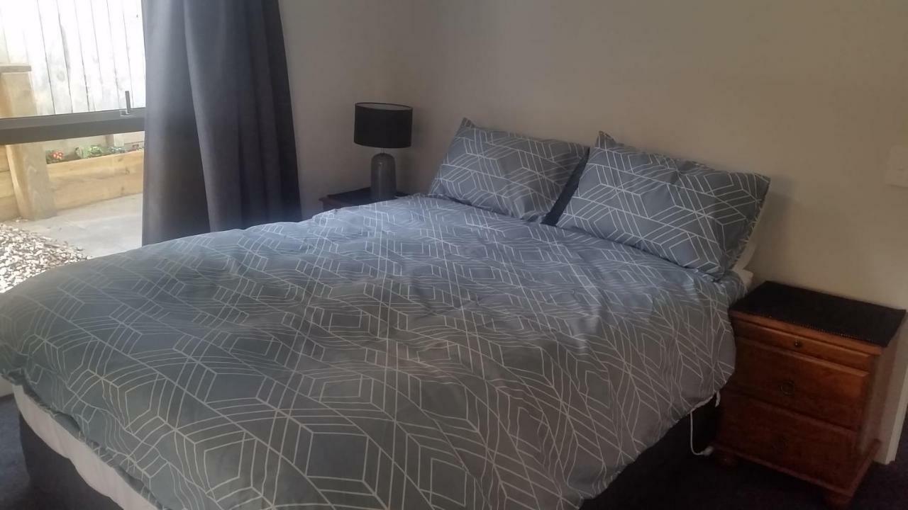 Edgehill - Semi Self-Contained Eco Friendly Home Tauranga Ngoại thất bức ảnh
