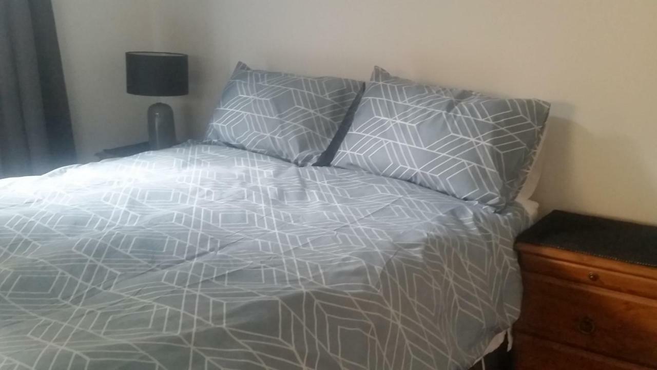 Edgehill - Semi Self-Contained Eco Friendly Home Tauranga Ngoại thất bức ảnh