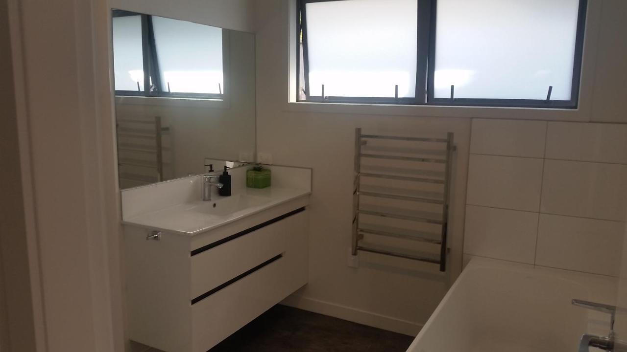Edgehill - Semi Self-Contained Eco Friendly Home Tauranga Ngoại thất bức ảnh